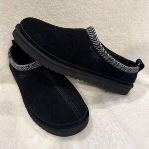 Koolaburra Men's Black Buree